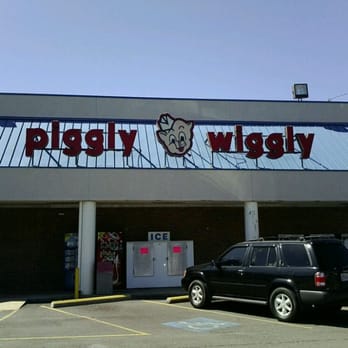 Piggly Wiggly - a car parked in front of a store - Grocery Near Me - Birmingham, Alabama Piggly Wiggly - a car parked in front of a store - Grocery Near Me - Birmingham, Alabama
