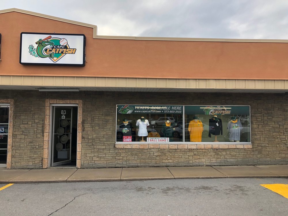 CAPE CATFISH Updated May 2024 83 S Plaza Way, Cape Girardeau