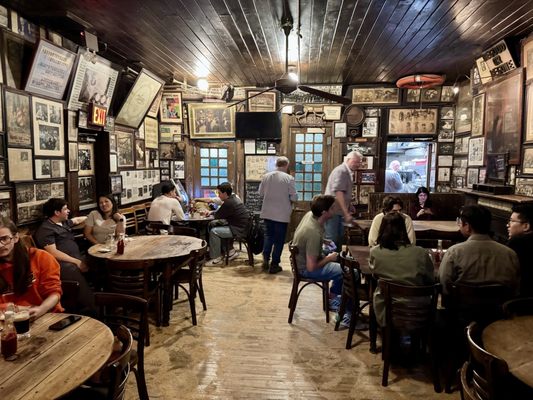 McSorley’s Old Ale House by null