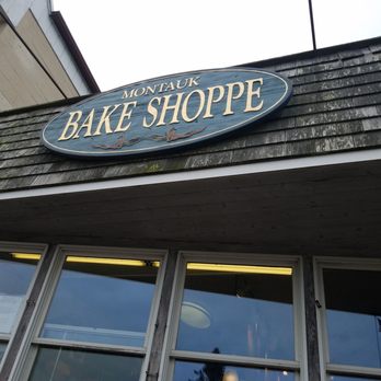 Montauk Bake Shoppe - Signage - Bakeries Near Me - Montauk, New York