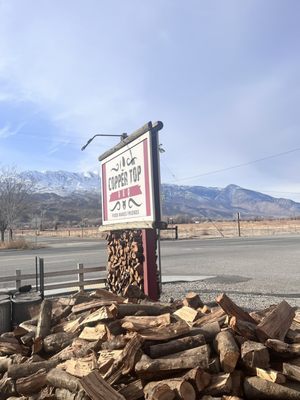 Copper Top BBQ by null