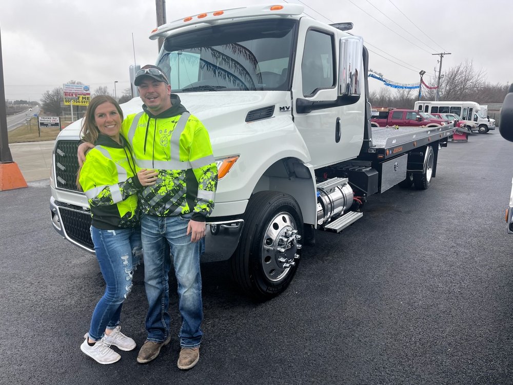 D&N TRUCKING & TRANSPORT INC