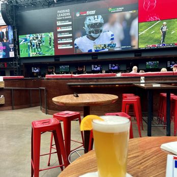 Ballpark Village - Sports Bars Near Me - St. Louis, Missouri