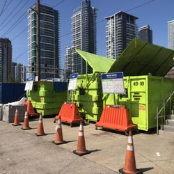 Eco Centre - Large dumpsters~