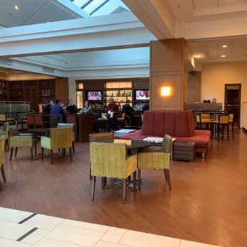 Detroit Marriott Troy - Restaruant - Hotels Near Me - Troy, Michigan