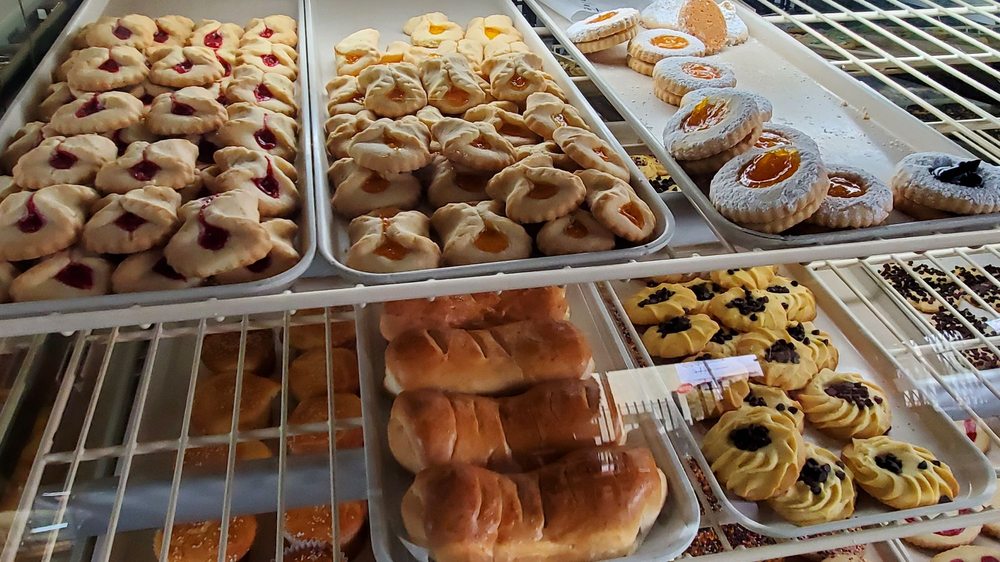 Gigi's Bakery & Café
