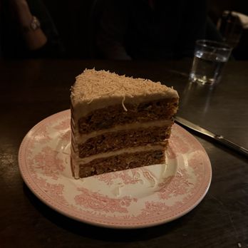 Bavette's - Carrot cake - Steakhouses Near Me - Las Vegas, Nevada