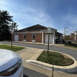 Devol Funeral Home - Building