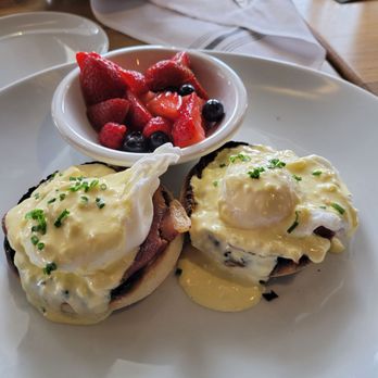 Primrose Table - Desserts Near Me - Murfreesboro, Tennessee