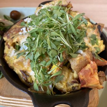 Gina's Kitchen +Catering - Mushroom skillet omelette - Breakfast & Brunch Near Me - Rancho Cucamonga, California Gina's Kitchen +Catering - Mushroom skillet omelette - Breakfast & Brunch Near Me - Rancho Cucamonga, California