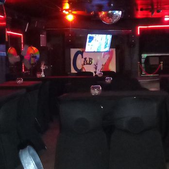 Cabaret 7 - Move towards the dance floor. - Sports Bars Near Me - Harker Heights, Texas