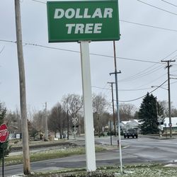 Dollar Tree - Sign