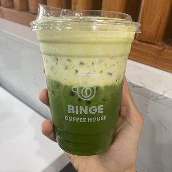 Binge Coffee House - Pistachio Matcha Latte - Cafes Near Me - Berkeley, California