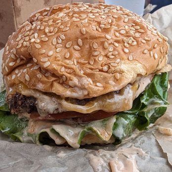 Acme Burger - Petaluma West - Sonoma Mountain Burger. Note too much sauce - Burgers Near Me - Petaluma, California Acme Burger - Petaluma West - Sonoma Mountain Burger. Note too much sauce - Burgers Near Me - Petaluma, California