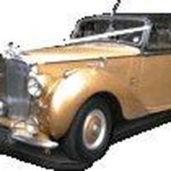 Carols Wedding Cars and Limousines