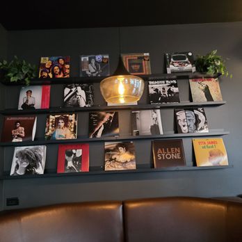 Arthouse - American Near Me - Aurora, Illinois