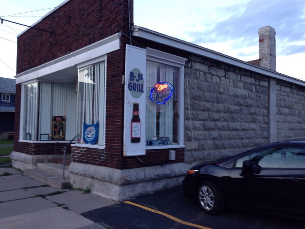 BJ’S BAR & GRILL Updated October 2024 610 Mill St, Watertown, New