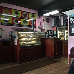 Indar's Roti & Doubles - Interior
