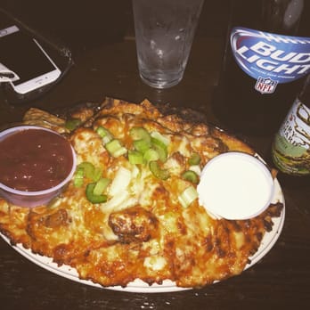 3 Sheets - Buffalo chicken nachos. thee best in the city. #handsdown #Myweakness - Sports Bars Near Me - New York, New York 3 Sheets - Buffalo chicken nachos. thee best in the city. #handsdown #Myweakness - Sports Bars Near Me - New York, New York