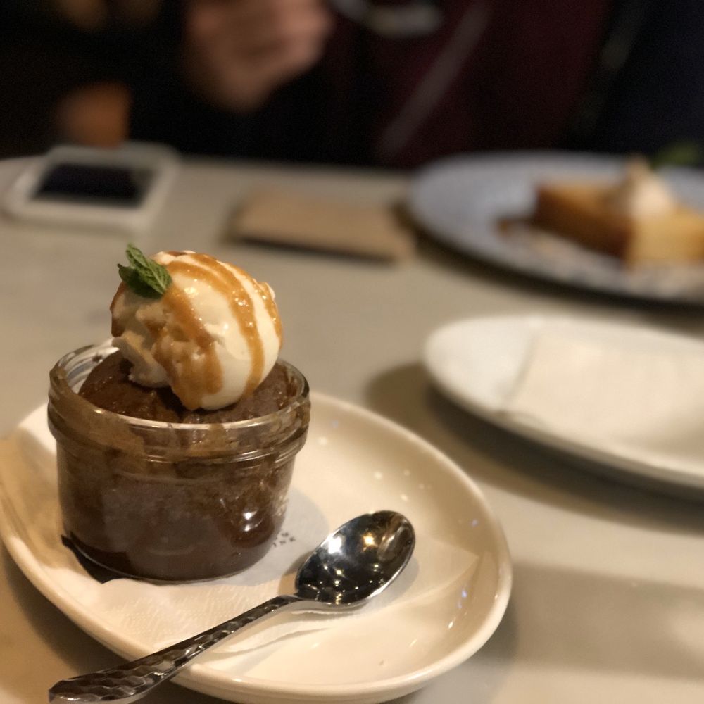 BC Kitchen - Sticky pudding - Bars Near Me - Vancouver, British Columbia BC Kitchen - Sticky pudding - Bars Near Me - Vancouver, British Columbia