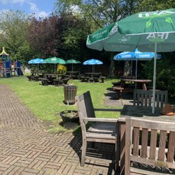Fox And Hounds