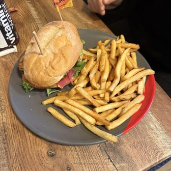 Nando's Peri-Peri - Thigh & Mighty Sandwich - Portuguese Near Me - Vancouver, British Columbia Nando's Peri-Peri - Thigh & Mighty Sandwich - Portuguese Near Me - Vancouver, British Columbia