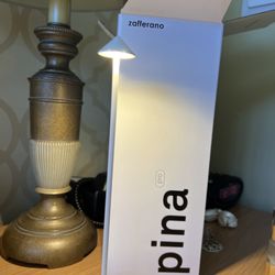 Hudson Grace - Rechargeable lamp by pina.