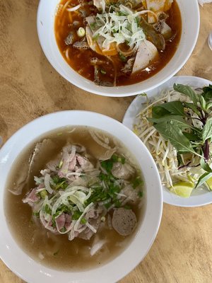 Pho Jean-Talon by null