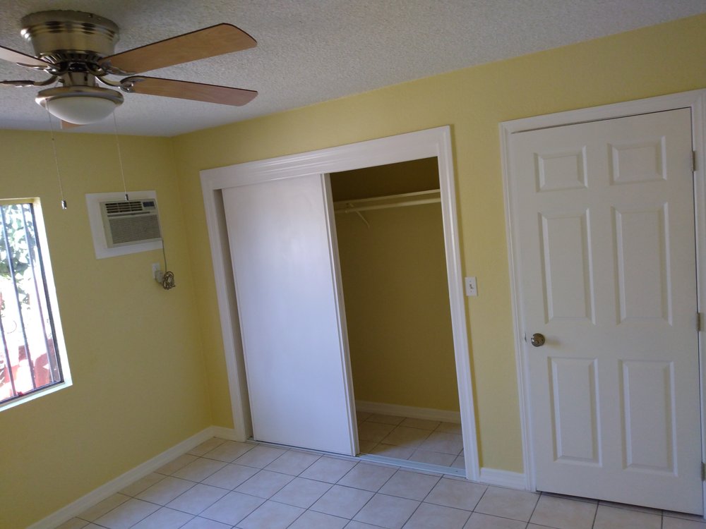 Slide of Universal Handyman Services