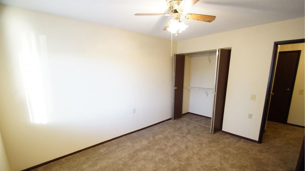 NORTHERN OAKS APARTMENTS Updated April 2024 11 Photos 1250 Main St S, Cambridge, Minnesota