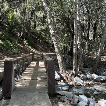 Switzer Falls - USDA Forest Service - Start of the trail - Hiking Near Me - La Canada Flintridge, California Switzer Falls - USDA Forest Service - Start of the trail - Hiking Near Me - La Canada Flintridge, California