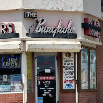 Bunghole Liquors - Exterior - Beer, Wine & Spirits Near Me - Salem, Massachusetts Bunghole Liquors - Exterior - Beer, Wine & Spirits Near Me - Salem, Massachusetts
