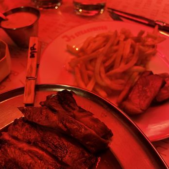 J's Steak Frites - Steak - Steakhouses Near Me - Toronto, Ontario