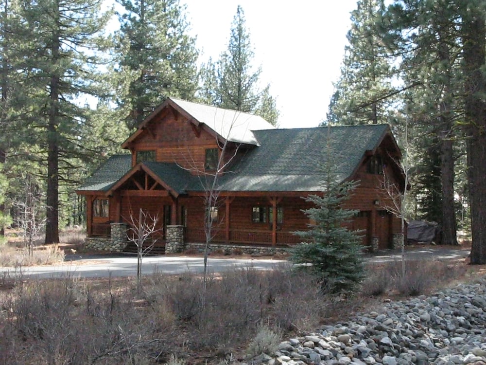 DENNIS DODDS & ASSOCIATES INC. Updated August 2024 10049 Martis