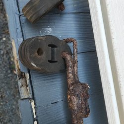 Main Street Tire & Auto Center - These are the "new universal hooks" they "replaced". For being only being about 3 months old, these are rotted to hell.