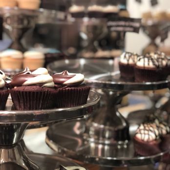 Georgetown Cupcake - Cupcakes Near Me - Washington, DC, District of Columbia Georgetown Cupcake - Cupcakes Near Me - Washington, DC, District of Columbia