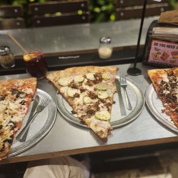Lazy Moon Pizza - An impressive spread: Jason's Mom's, Cuban, and Meaty McMeatface - Pizza Near Me - Orlando, Florida Lazy Moon Pizza - An impressive spread: Jason's Mom's, Cuban, and Meaty McMeatface - Pizza Near Me - Orlando, Florida