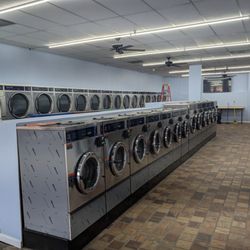 Nelson's Corner Laundromat