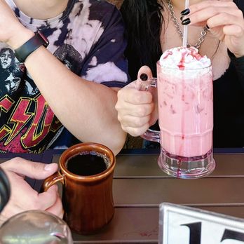 Mex Cocina Cafe - Cafe de Olla & Strawberry Horchata - Desserts Near Me - Burbank, California Mex Cocina Cafe - Cafe de Olla & Strawberry Horchata - Desserts Near Me - Burbank, California