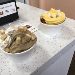 Photo of Cloud 9 Yogurt House - San Diego, CA, United States. Cafe latte/vanilla custard and the vegan Pineapple