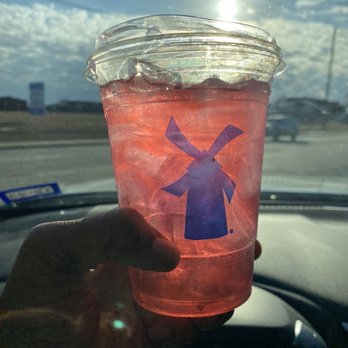 Dutch Bros Coffee - Strawberry Lavender Lemonade - Juice Bars & Smoothies Near Me - Cedar Hill, Texas