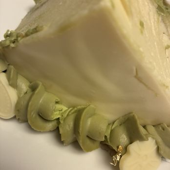 Patisserie Bluejay - Huge sliced to share together delicious and smooth not heavy sponge vanilla cake layered ... - Bakeries Near Me - Arcadia, California