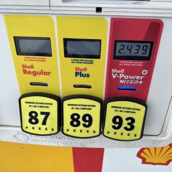 Checkout - $2.43 for Supreme after $1.20 off per gallon - Convenience Stores Near Me - Houston, Texas