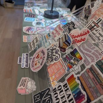 Finney's Books - Bookstores Near Me - Austin, Texas