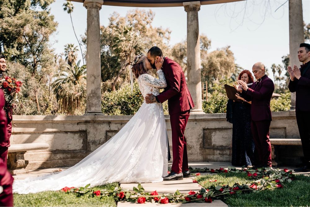 S & E WHOLESALE FLOWERS Updated September 2024 103 Photos & 56