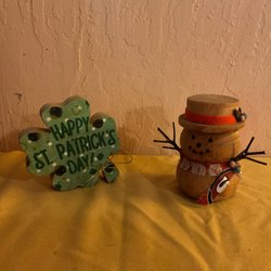 Cottage Crafts Boutique - Seasonal decor