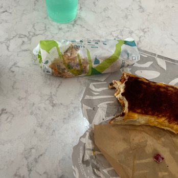 Taco Bell - Would not recommend this Taco Bell - Fast Food Near Me - Chapel Hill, North Carolina