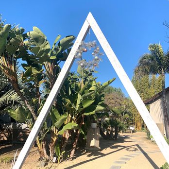 Four Moons Spa - Day Spas Near Me - Encinitas, California