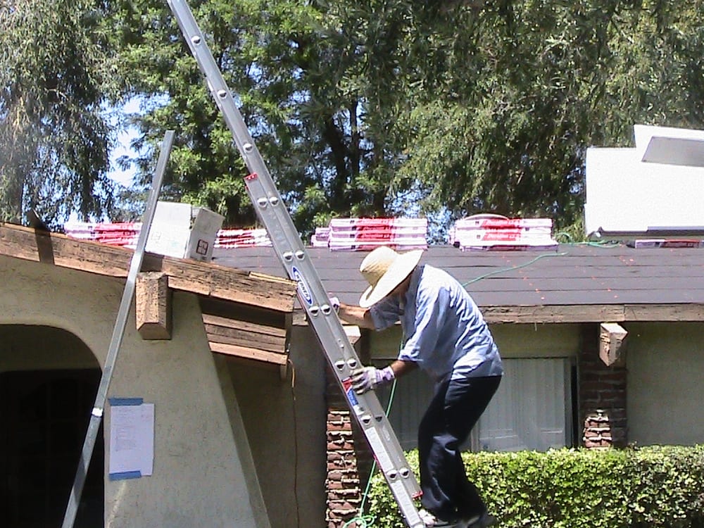 Slide of Becerra Brothers Roofing