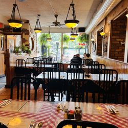 Mamma Martino's Pasta and Pizzeria Restaurant